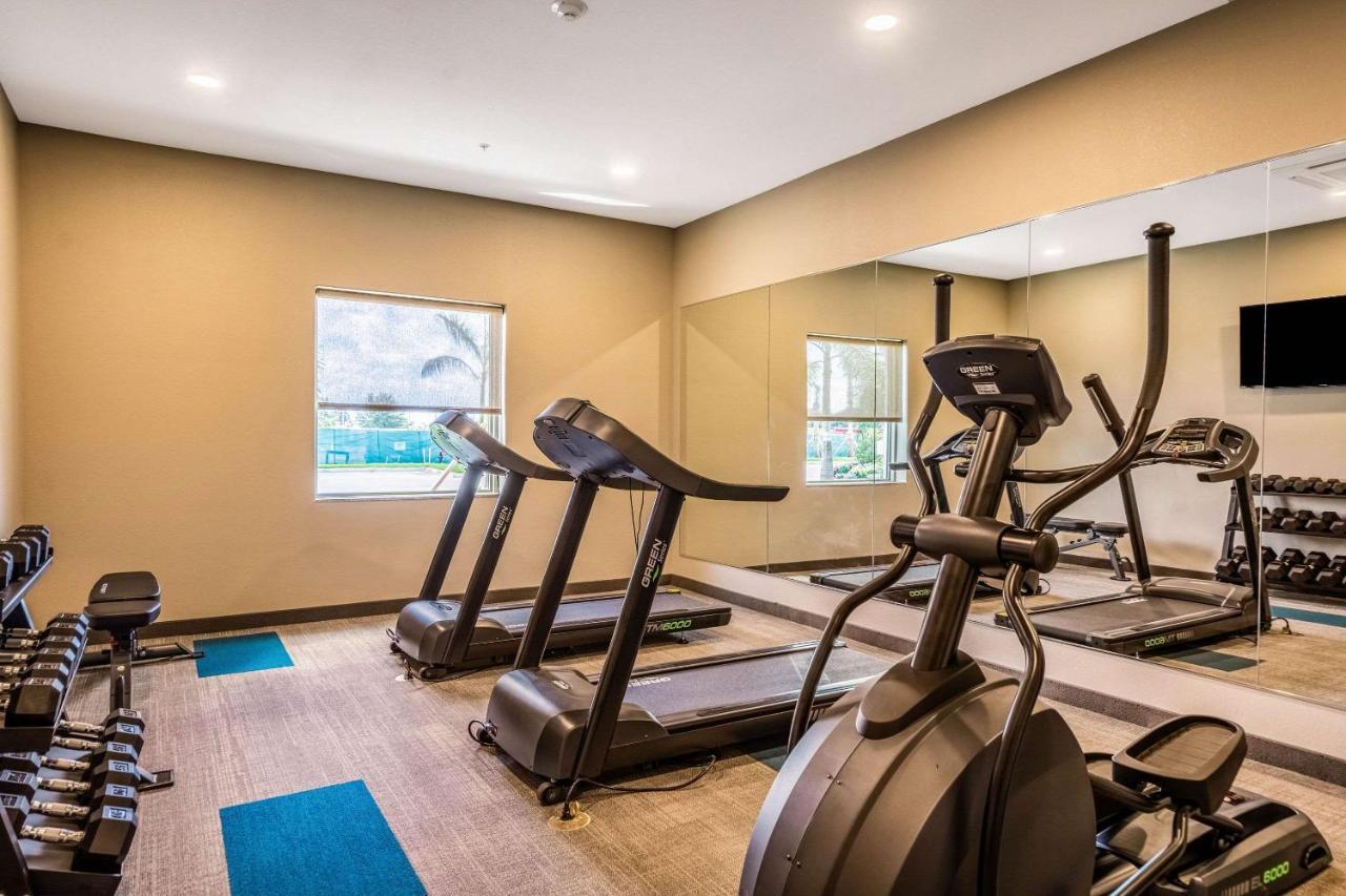 Mainstay Suites Sarasota I-75 Fruitville Bagian luar foto