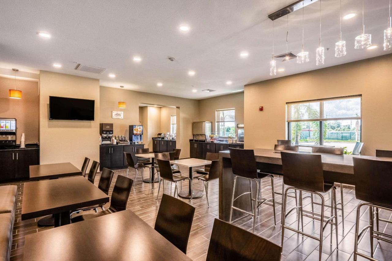 Mainstay Suites Sarasota I-75 Fruitville Bagian luar foto