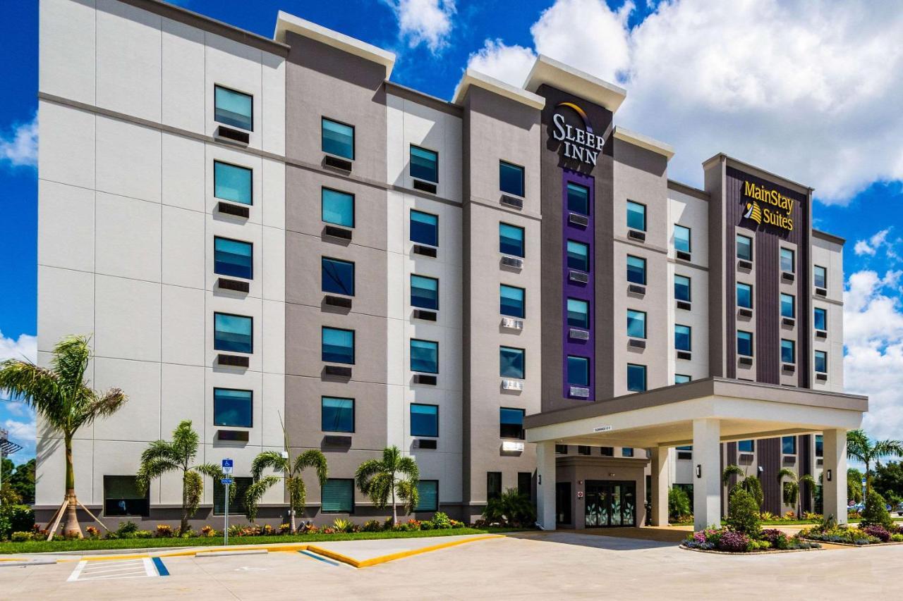 Mainstay Suites Sarasota I-75 Fruitville Bagian luar foto