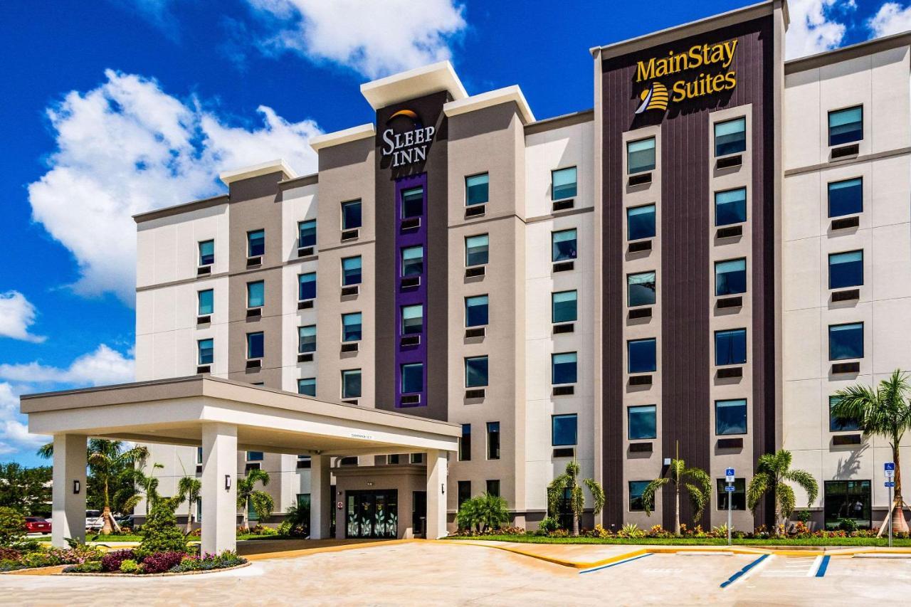 Mainstay Suites Sarasota I-75 Fruitville Bagian luar foto