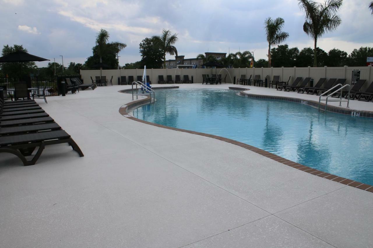Mainstay Suites Sarasota I-75 Fruitville Bagian luar foto
